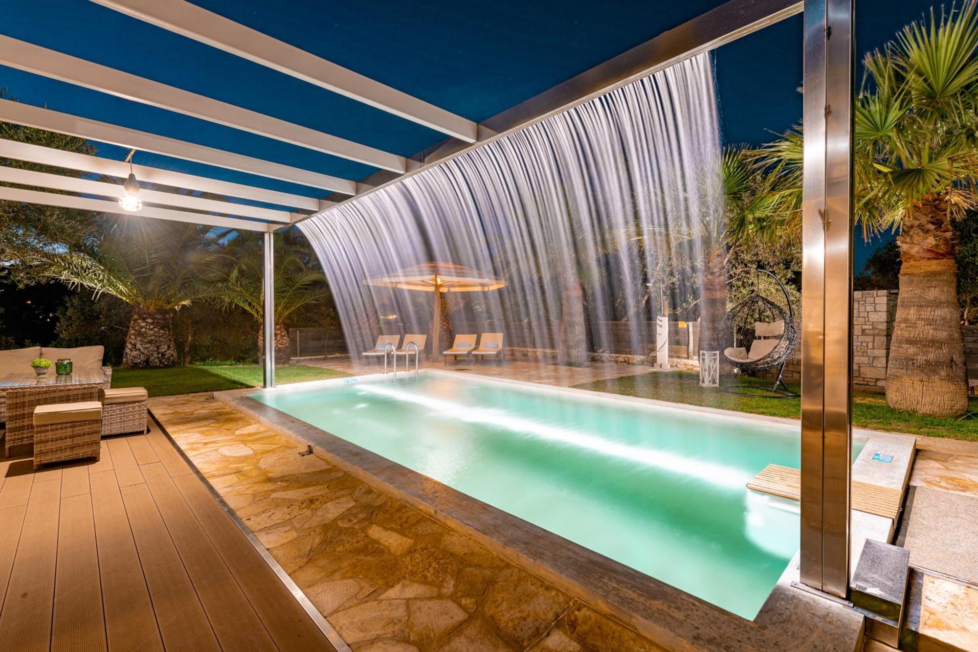 Kymaros Villas Keri Bilik gambar